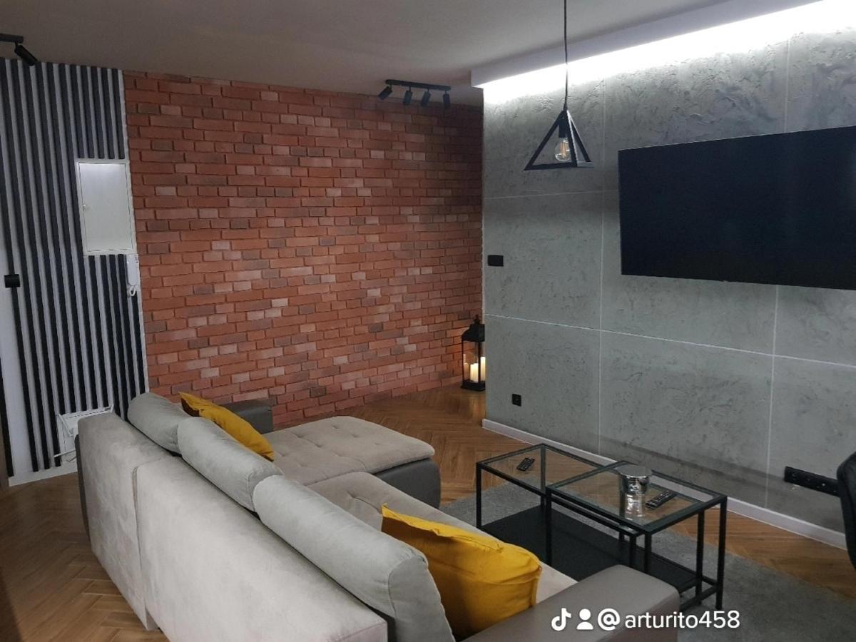 Apartamenty Limanowskiego Бартошице Екстериор снимка